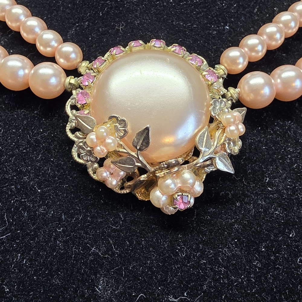 Vintage Pink Moonglow Demi Set Necklace & Clip Earrings Gold Tone - Picture 3 of 10
